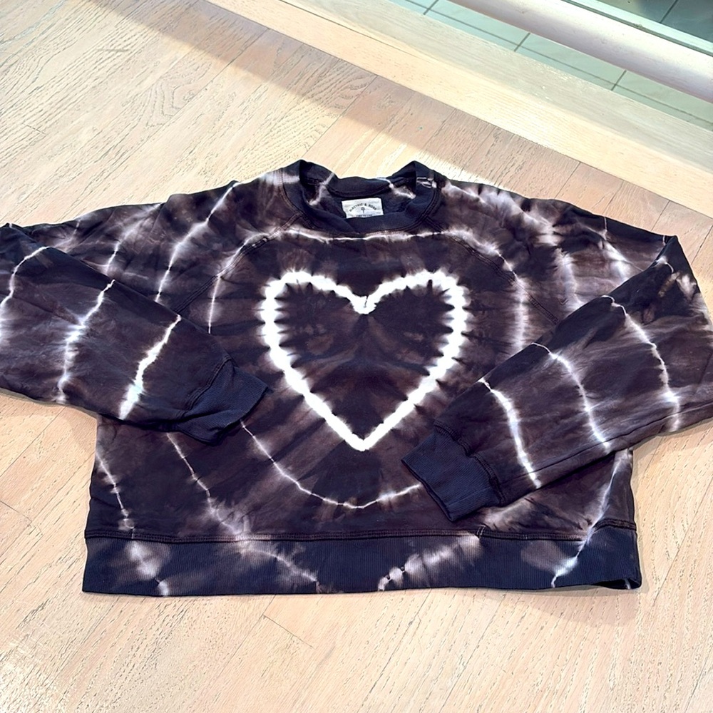 Electric and rose cropped heart sweatshirt
